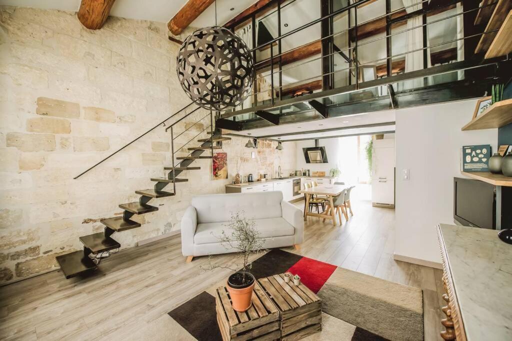 Duplex climatisé centre ancien 7min à pied du palais 6 couchages Avignon Exterior foto