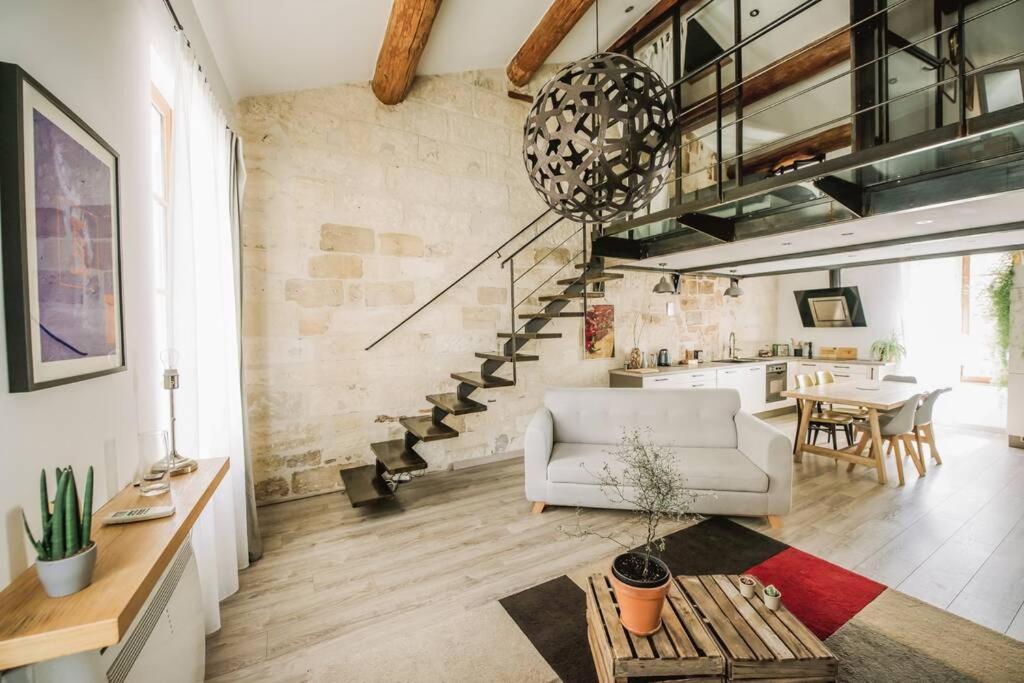 Duplex climatisé centre ancien 7min à pied du palais 6 couchages Avignon Exterior foto